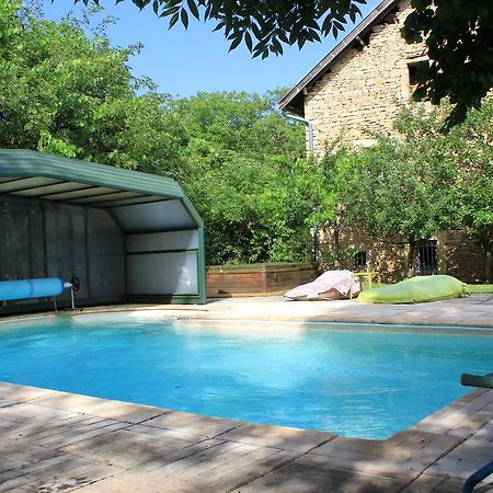 La Bicyclette Fleurie Bed & Breakfast Villemoirieu Exterior photo